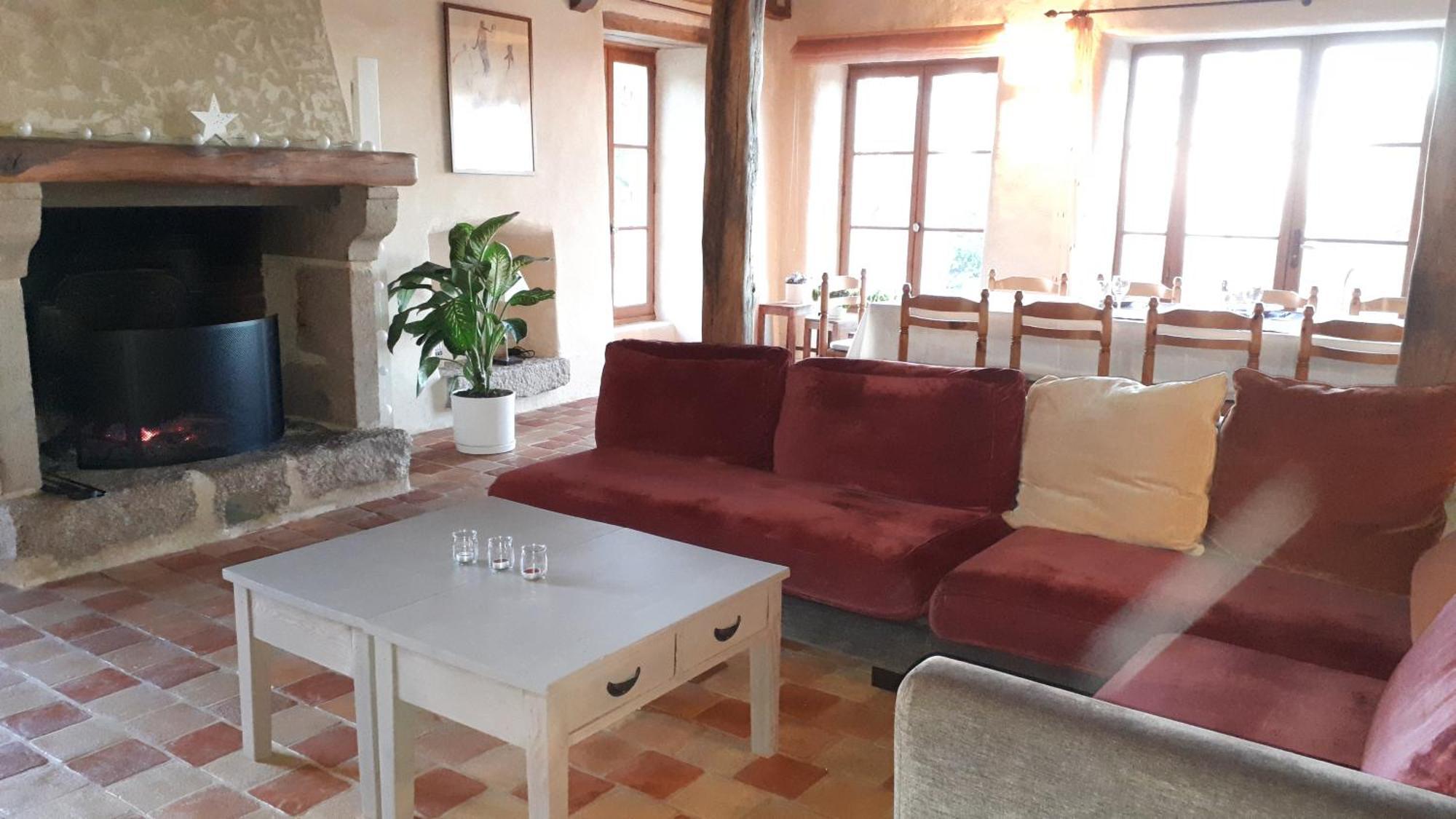 Domaine De Montvianeix Bed & Breakfast Saint-Victor-Montvianeix Exterior foto