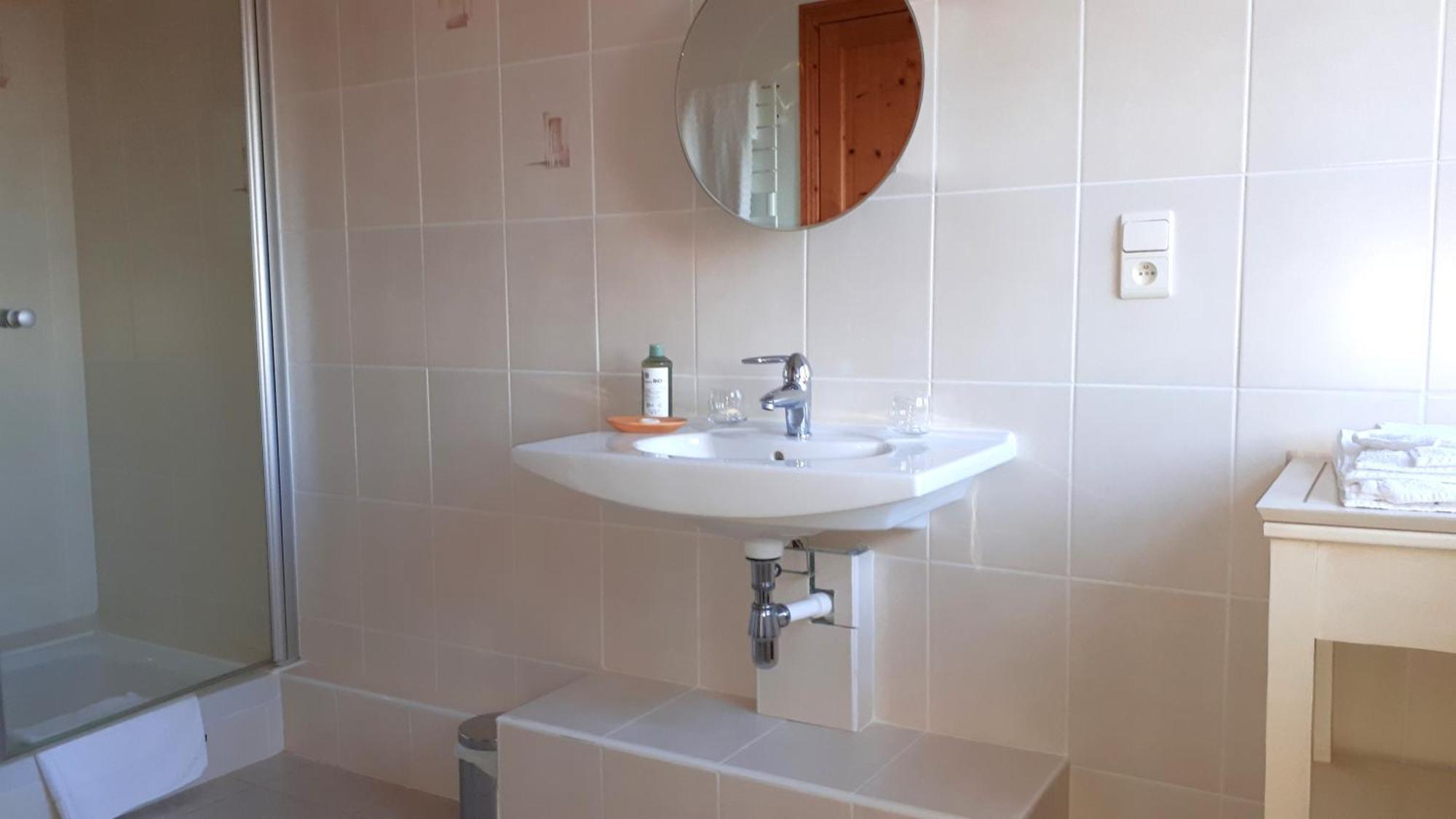 Domaine De Montvianeix Bed & Breakfast Saint-Victor-Montvianeix Cameră foto